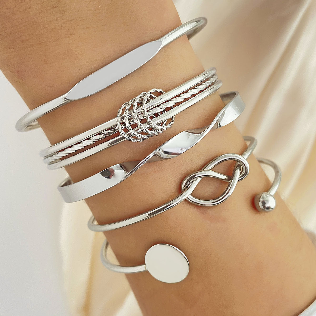 Knoop Elegantie Armbandsset | Goud
