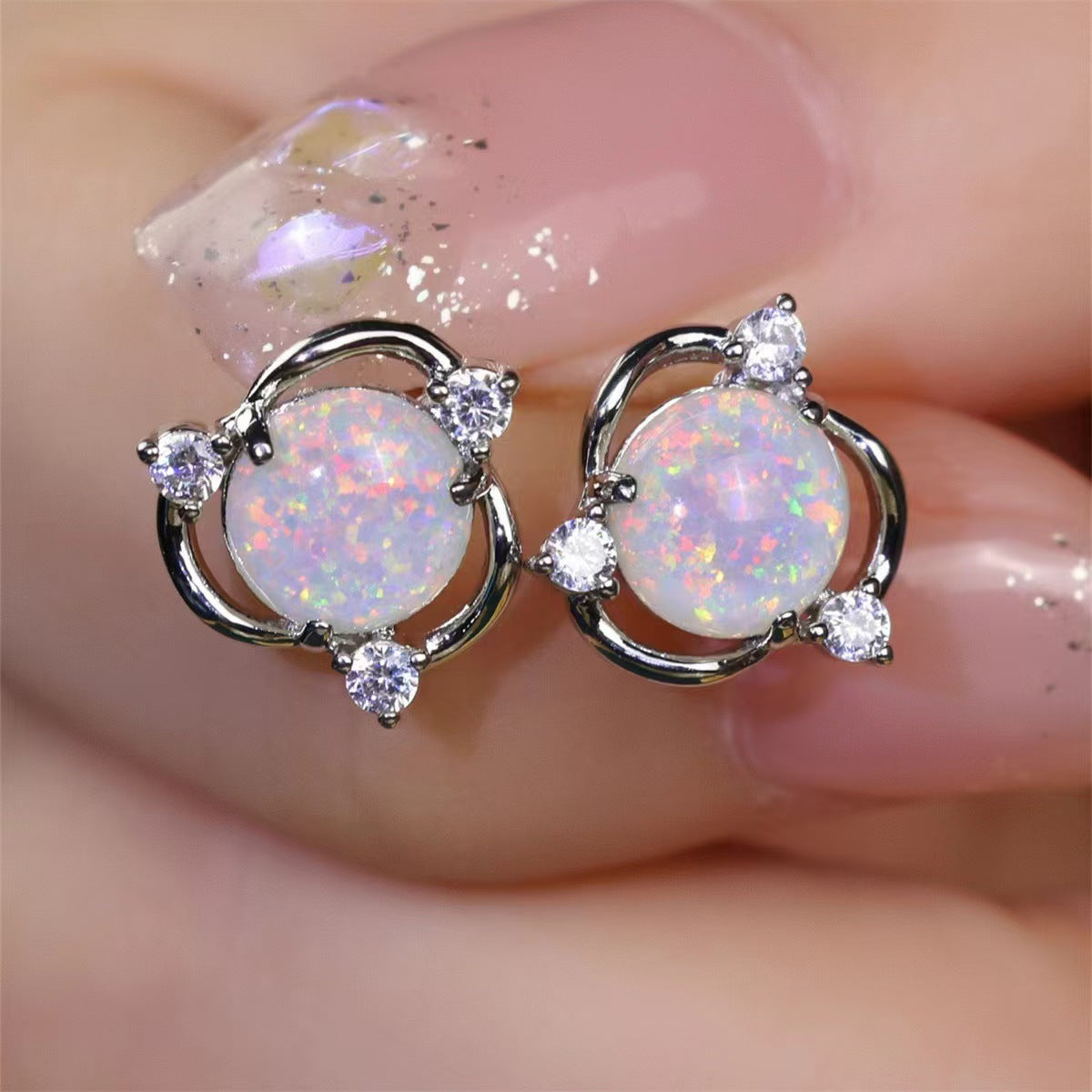 Opal Trio Stud Oorbellen | Witgoud