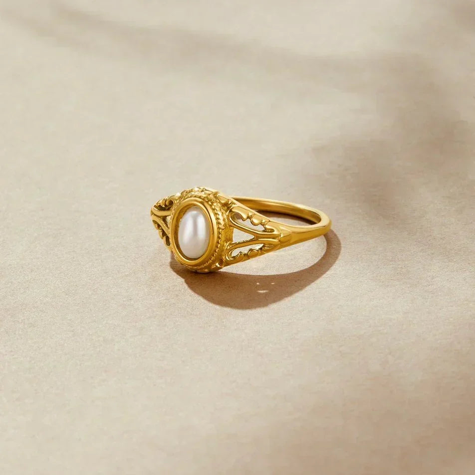 Zavienne Tijdloze Parel Ring | Goud