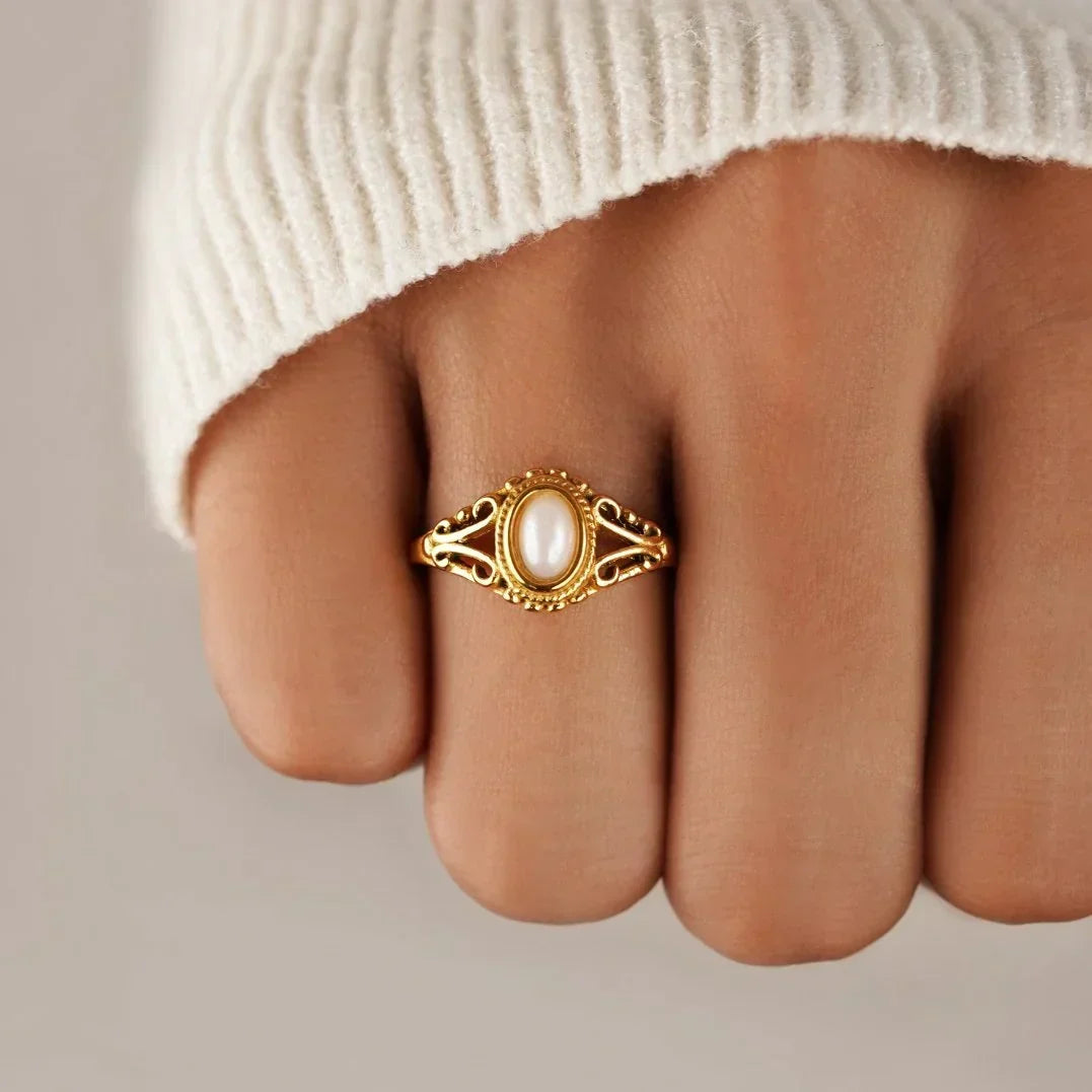 Zavienne Tijdloze Parel Ring | Goud