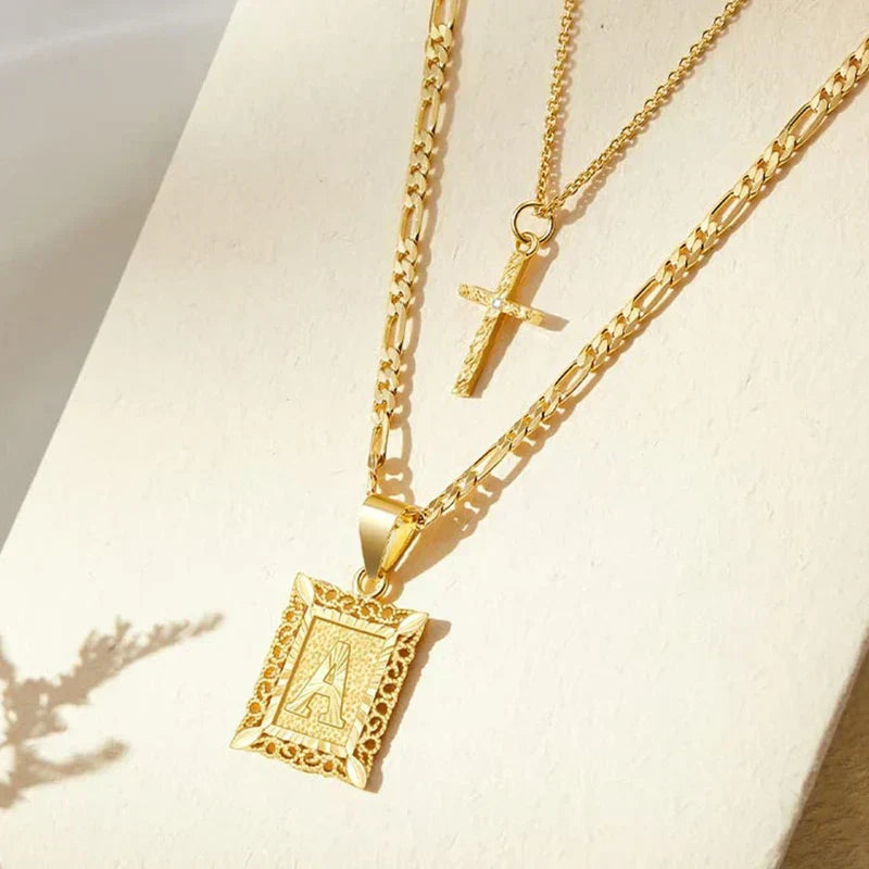 Kors Initial Halsketting Set | Goud