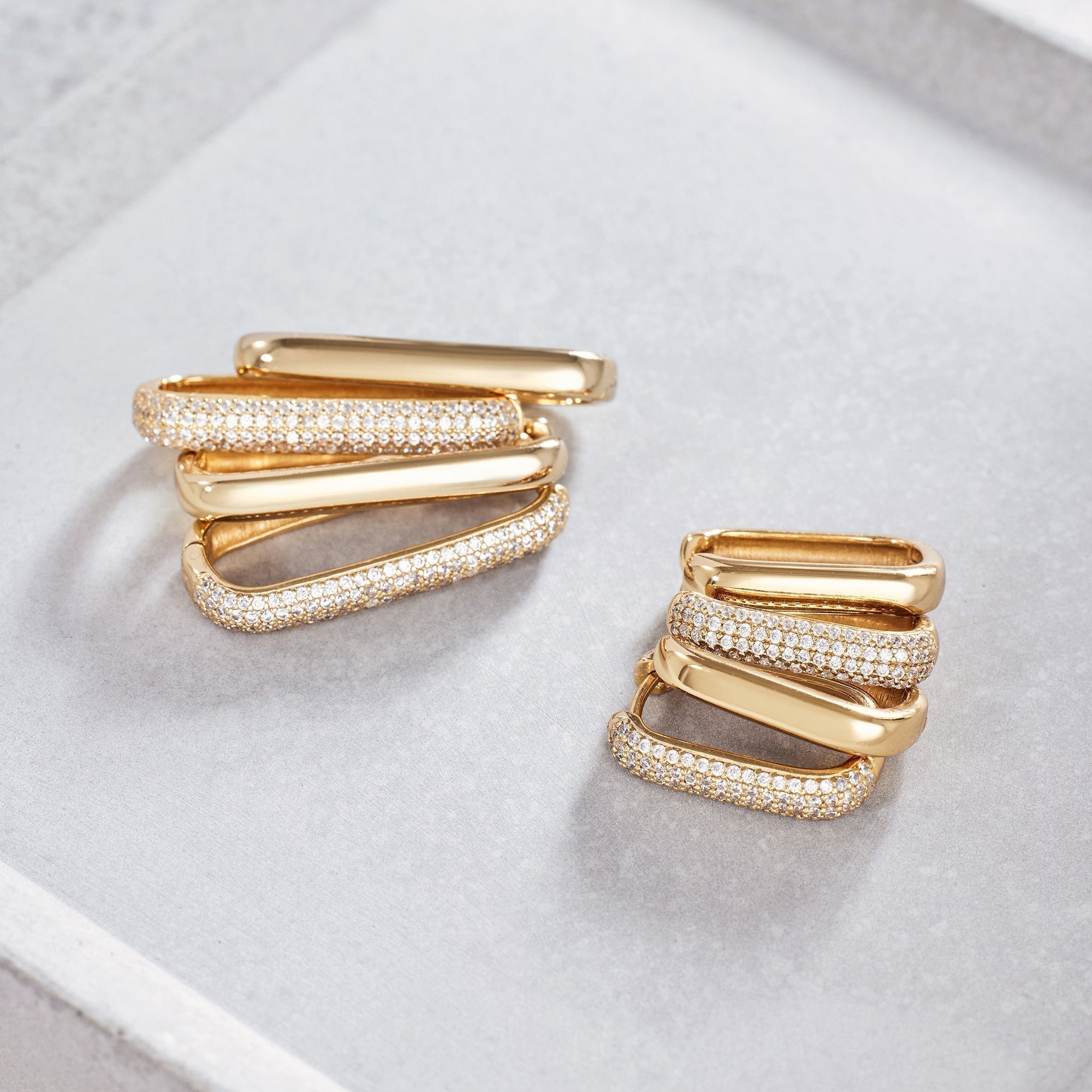 Ikon Pave Hoops | Goud