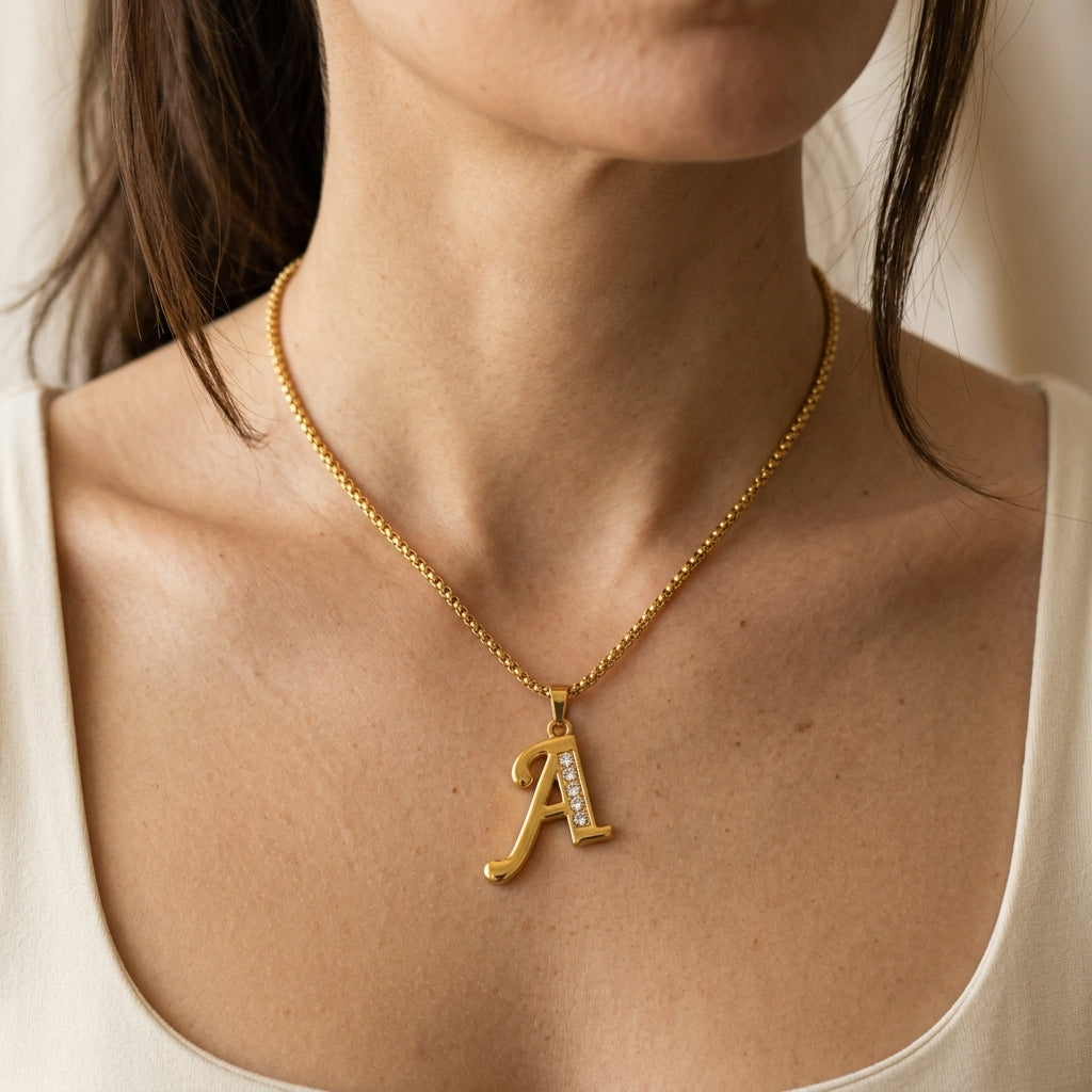 Krystal Accent Initiaal Hanger | Goud