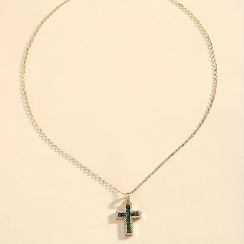 Solene Emerald Cross Pendant Ketting | Goud