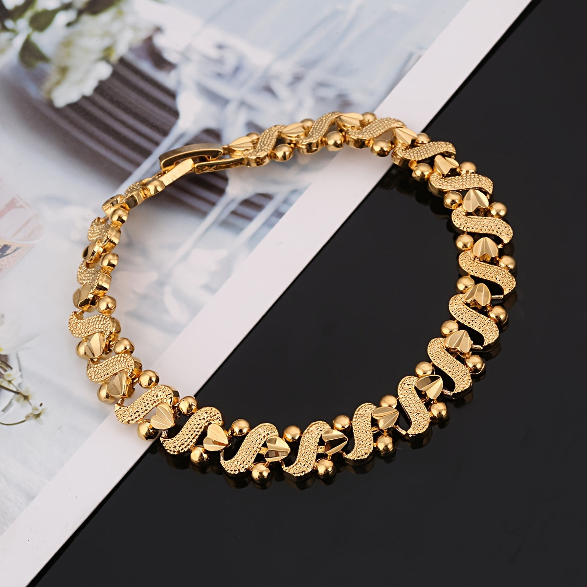 Lily Ornate Wave Armband | Goud