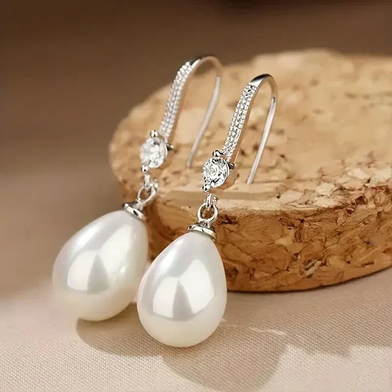 Hangende Oorbellen met Lichte Parels | Witgoud